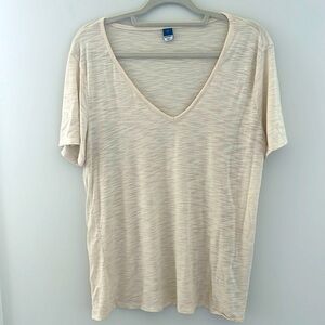Women’s Old Navy Luxe V-Neck tee size M